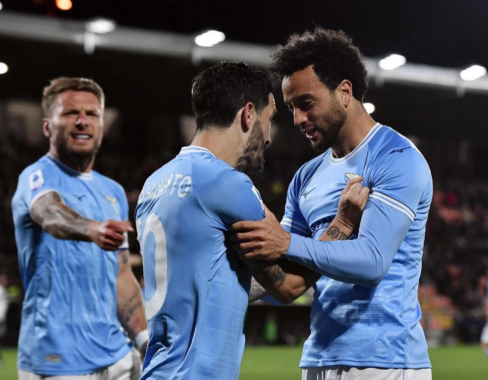 FB体育官网-拉齐奥主场告捷,紧咬榜首争夺席位