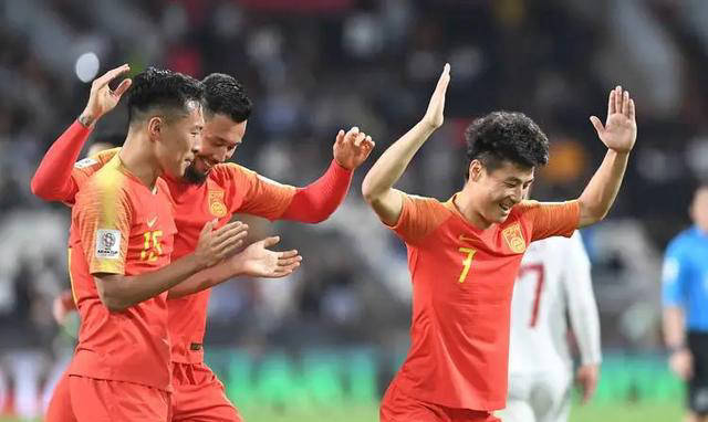 战火重燃!亚洲足球顶尖强队决一胜负 战火重燃!亚洲足球顶尖强队决一胜负