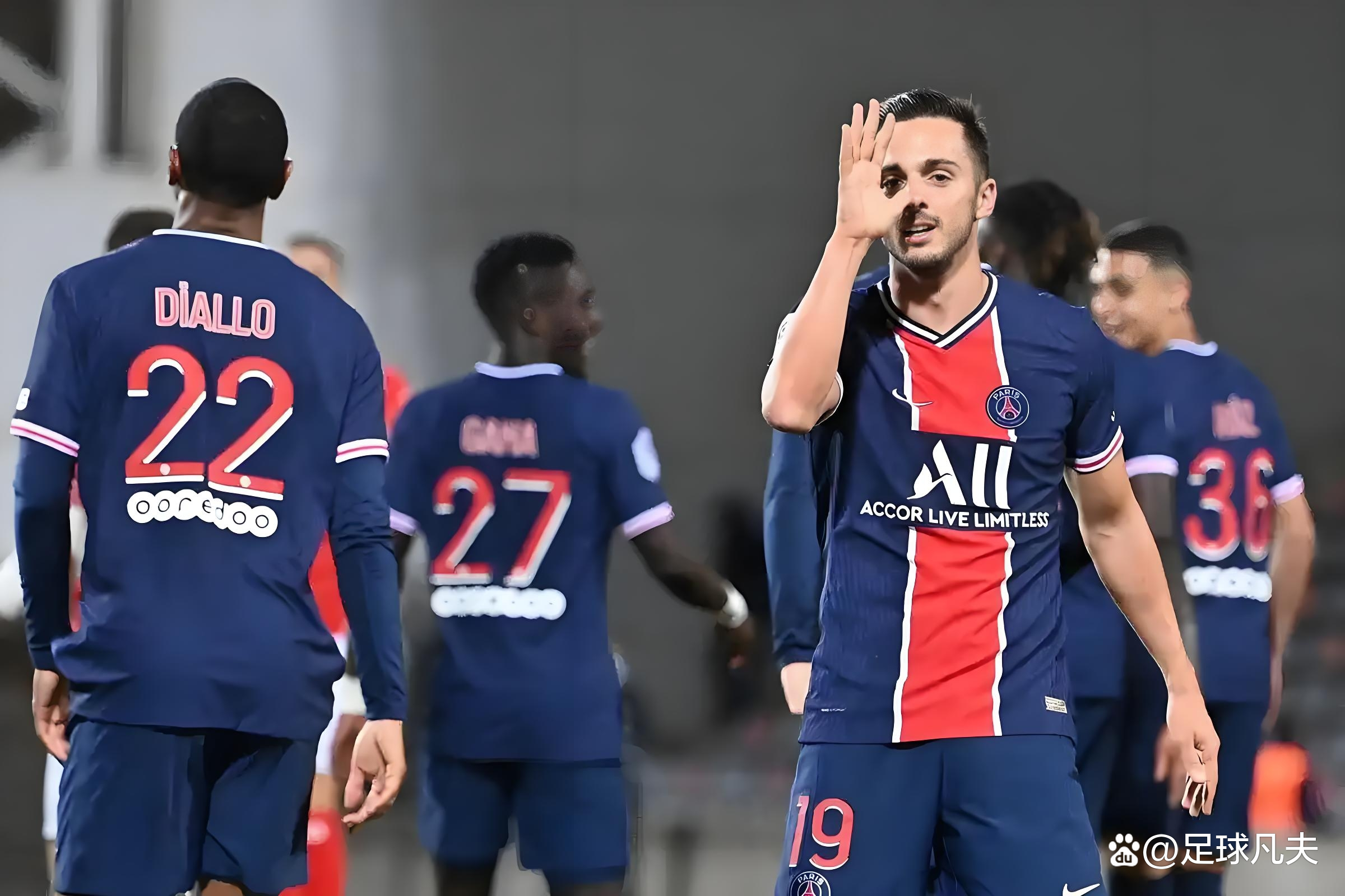 华伦西亚摩纳哥交战,揭幕世界杯 华伦西亚摩纳哥交战,揭幕世界杯