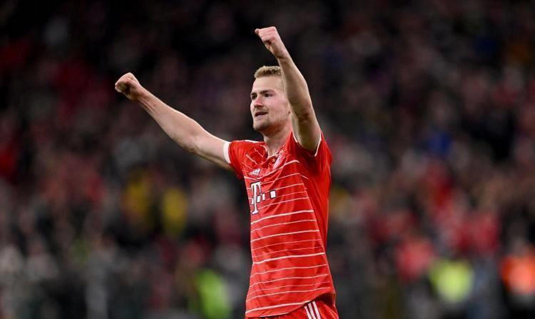 拜仁慕尼黑攻防转换高效,对手手忙脚乱 拜仁慕尼黑攻防转换高效,对手手忙脚乱