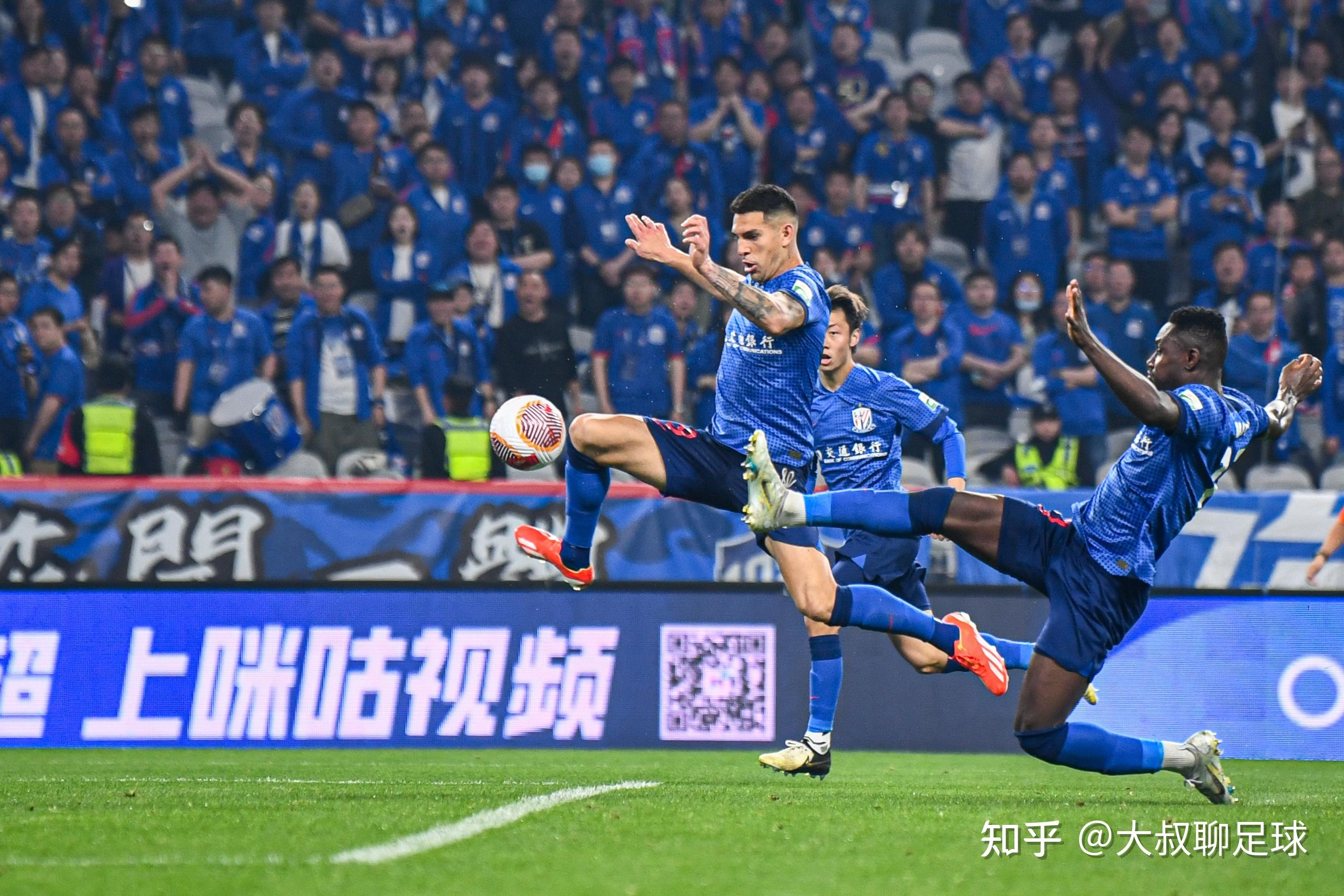 FB体育官方网站-上海申花主场战胜山东鲁能，积分榜上略微上升