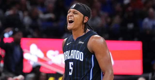 魔术大胜对手,全队防守稳固攻击火力强劲 魔术大胜对手,全队防守稳固攻击火力强劲