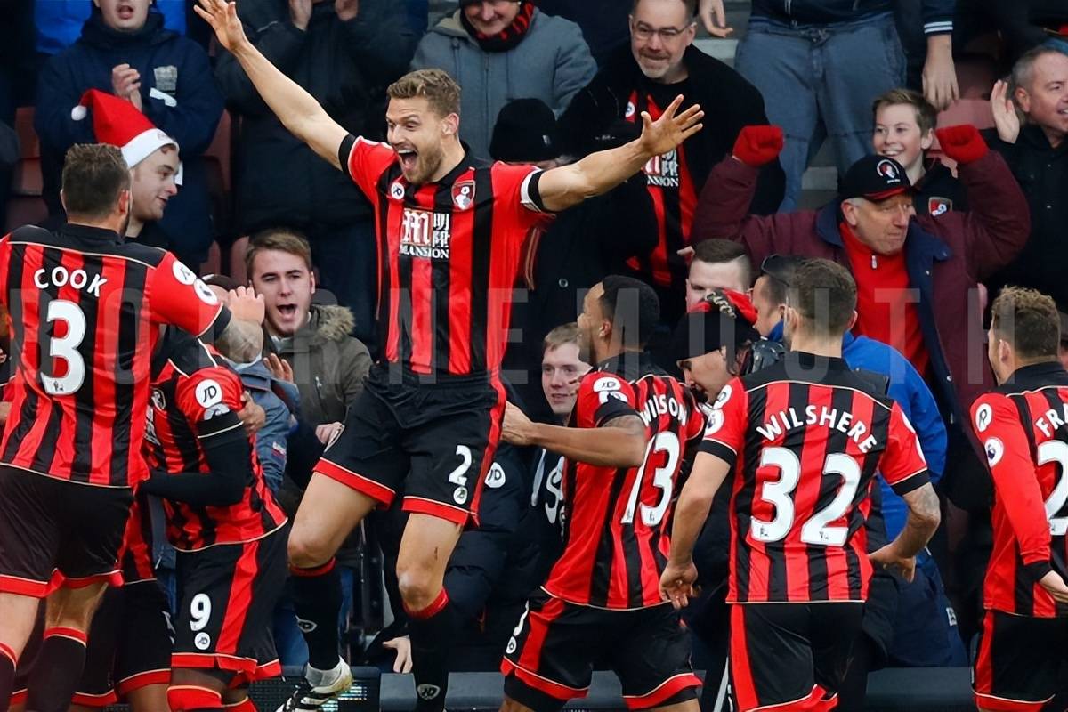 FB体育官网-莱斯特城主场击败伯恩茅斯,英超积分稍有好转