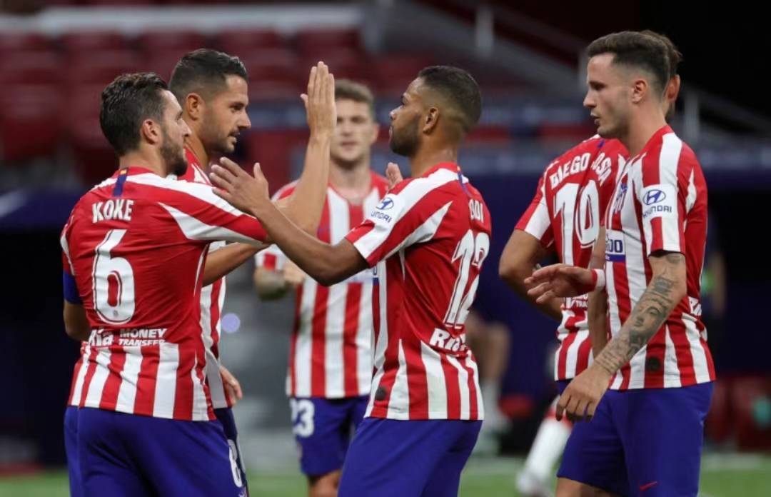 曼城与多特蒙德的对决备受瞩目 曼城与多特蒙德的对决备受瞩目