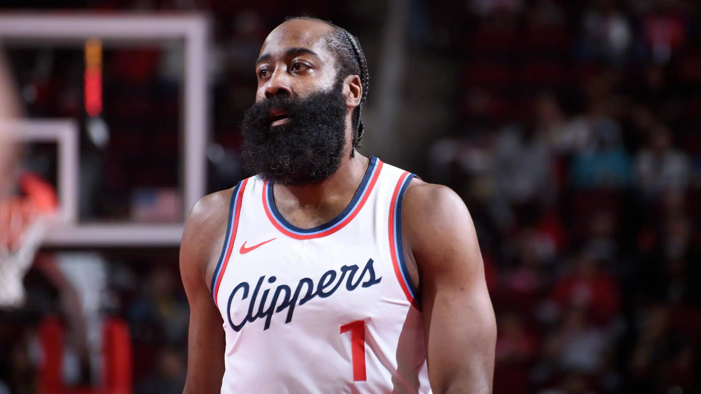 FB体育官网-快船主场力克灰熊，豪取三连胜！