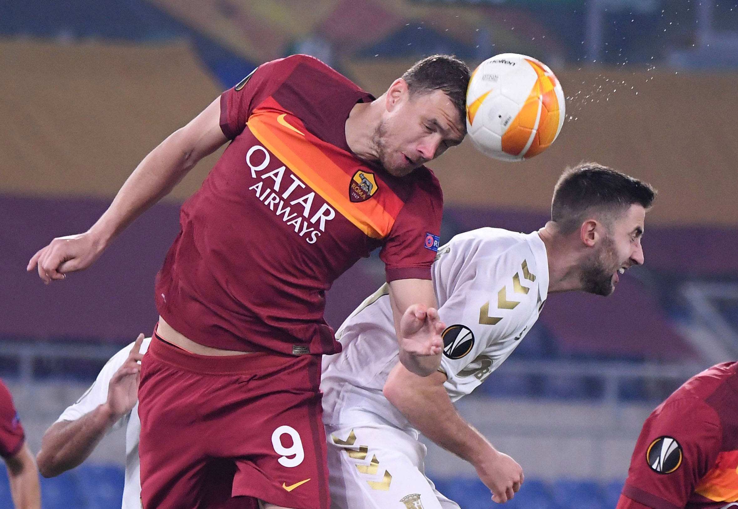 FB体育官方网站-意大利国家队击败强手,晋级下一轮比赛