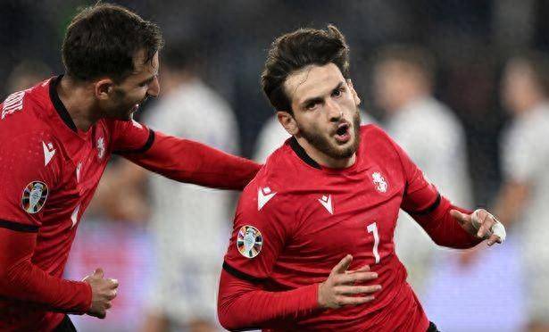 FB体育官网-黑山1-2不敌摩洛哥,遗憾无缘欧洲杯八分之一决赛