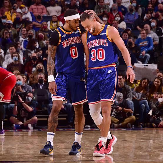 FB体育-双方实力强弱对比,激烈对抗赛在即