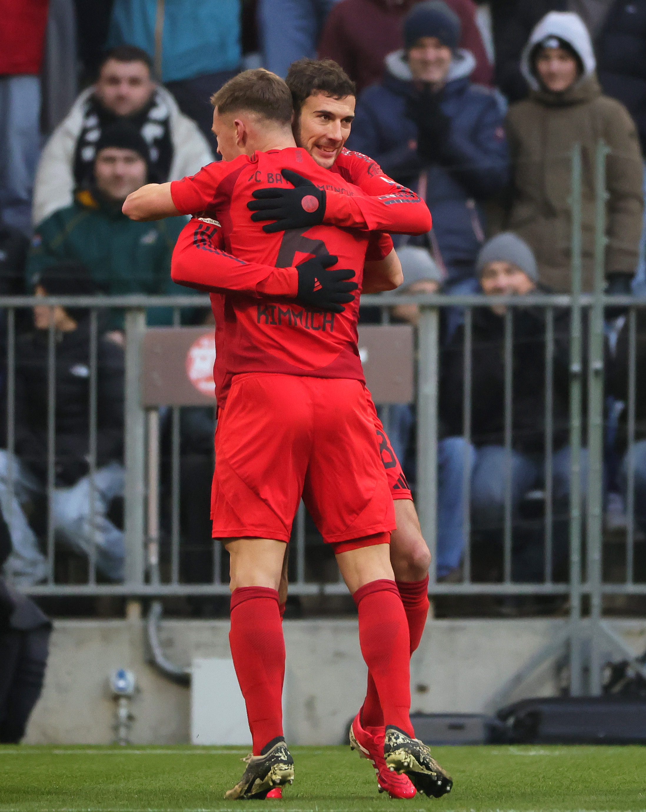 沃尔夫斯堡挽回颜面,主场取胜 沃尔夫斯堡挽回颜面,主场取胜