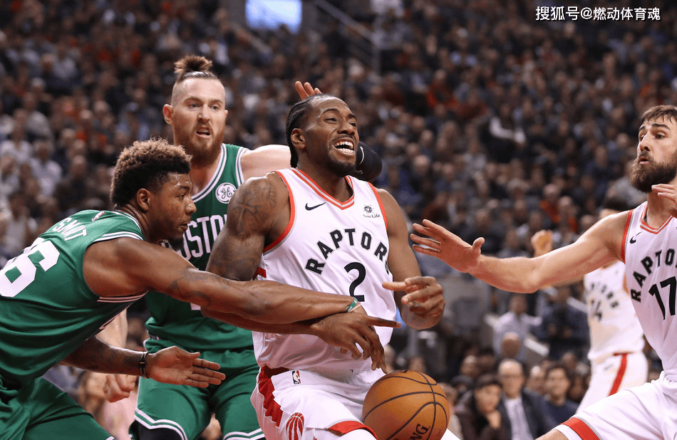 猛龙主场大胜凯尔特人,继续领先东部 猛龙主场大胜凯尔特人,继续领先东部