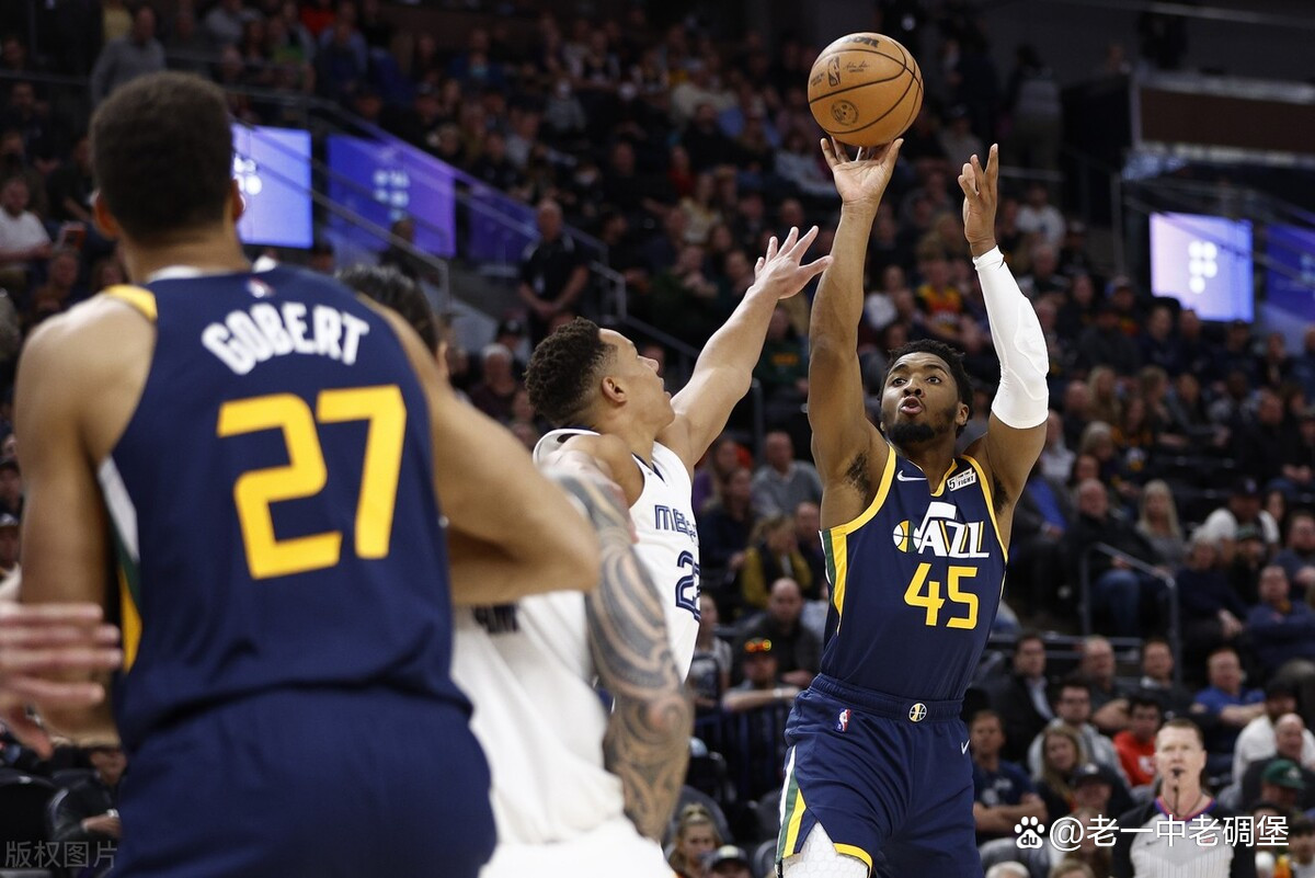 爵士客场逆转国王,关键时刻展现冷静 爵士客场逆转国王,关键时刻展现冷静