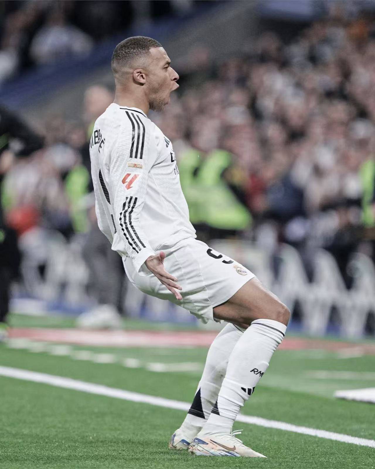 塞维利亚客场力克巴拉多利德,继续稳步前进! 塞维利亚客场力克巴拉多利德,继续稳步前进!