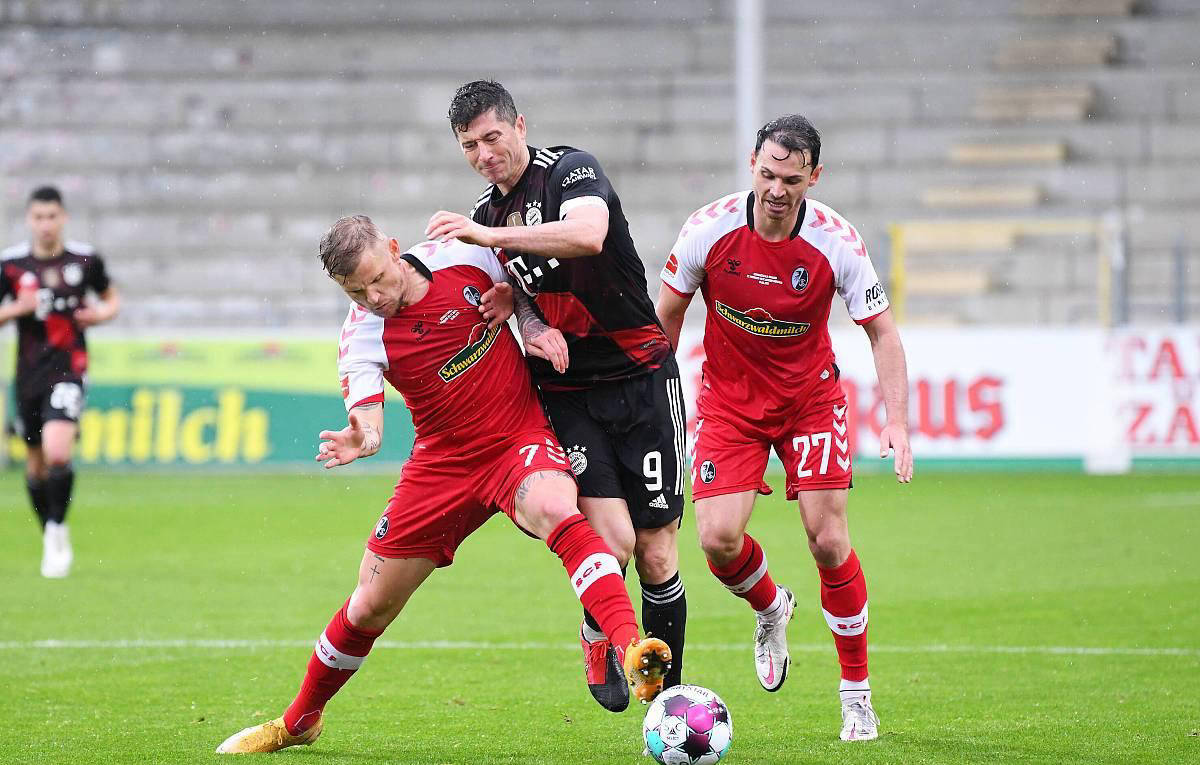 FB体育-美因茨客场告捷,成功爆冷抢分