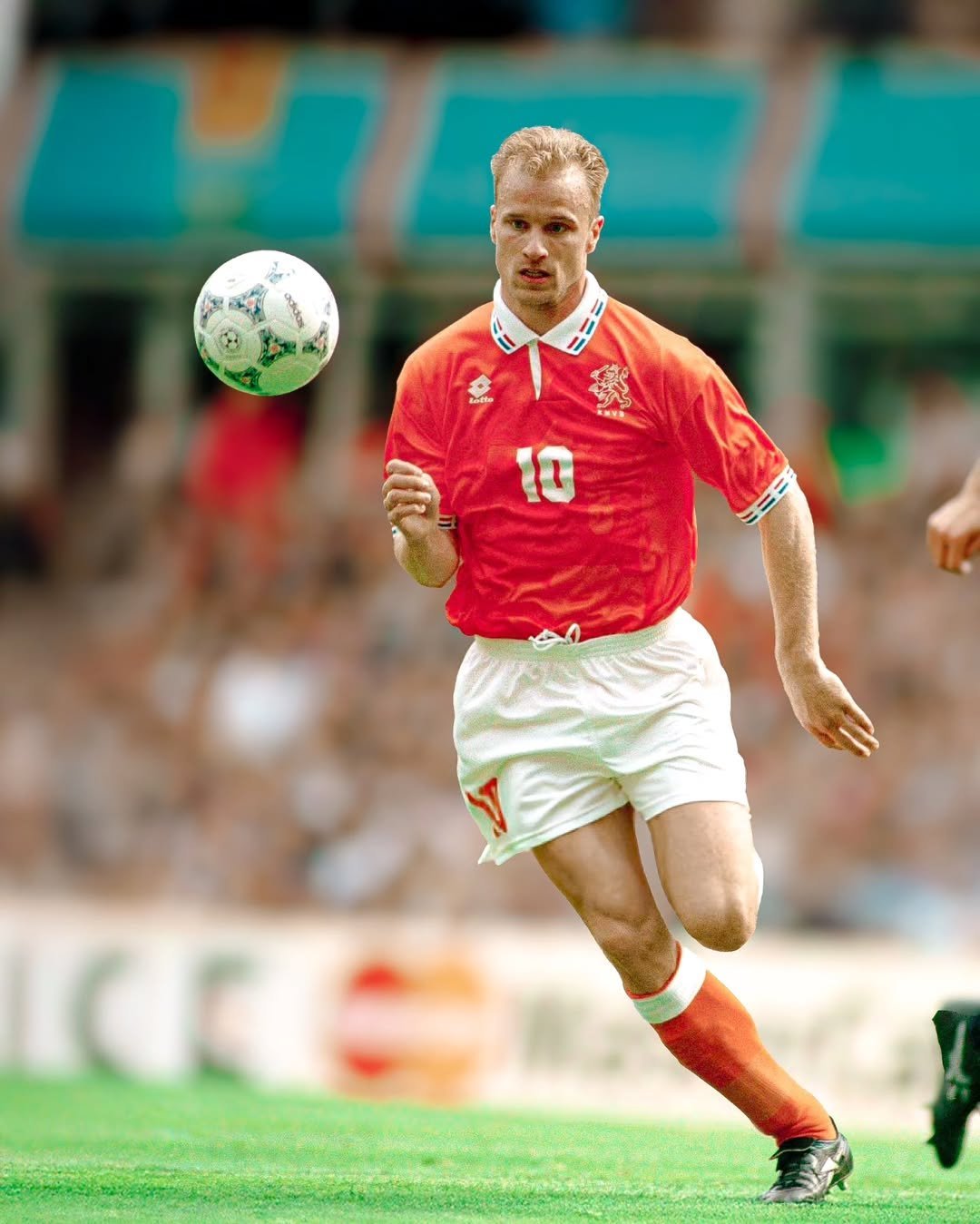 荷兰击败意大利获得女足金牌 荷兰击败意大利获得女足金牌